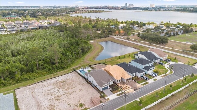 Photo - 8105 Fenton St