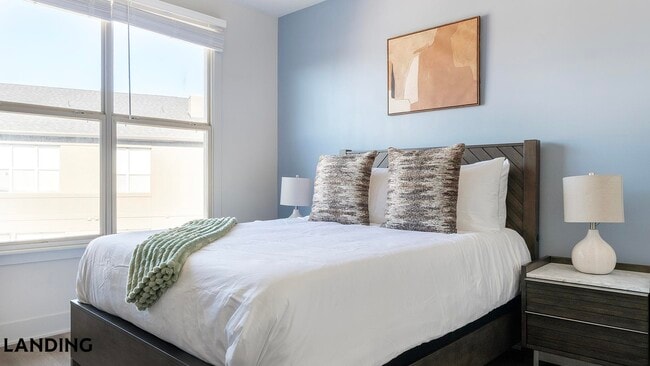 Photo - 49 Boulevard SE Unit C-527