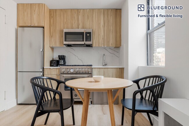 Photo - 138 E 38th St Unit FL12-ID2113