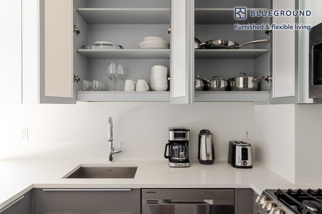 Photo - 42-10 27th St Unit SI FL14-ID1894