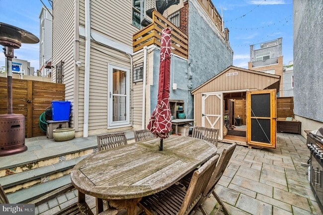 Photo - 1520-1522 Dorrance St