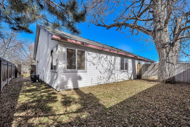 Photo - 1005 W Targee St Unit SI ID1547106P
