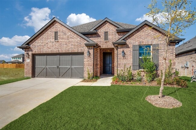 Photo - 1312 Silver Grass Mdw