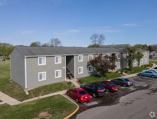 Photo - Pickwick Farms Apartments
