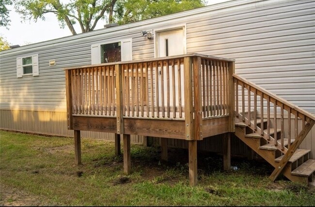 Photo - 114 Bluebill Bay N