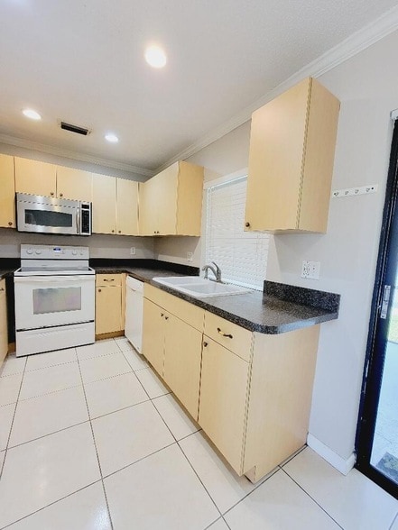 Photo - 12785 Peconic Ct