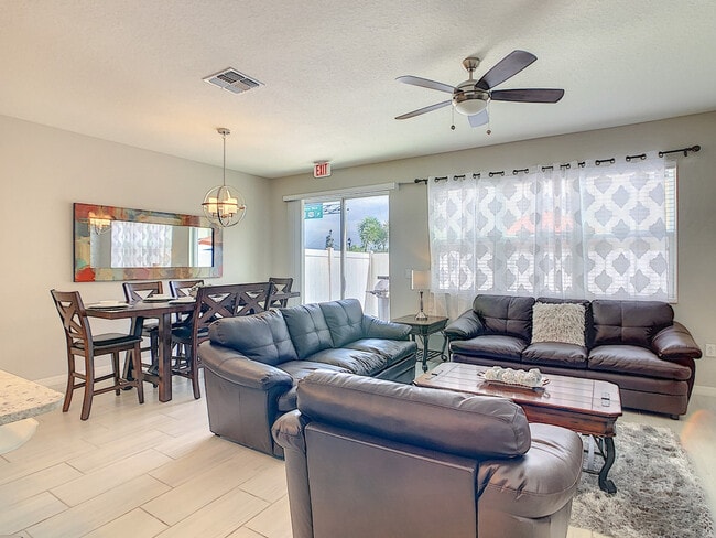 Photo - 5142 Adelaide Dr Unit ID1314984P