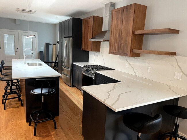 Photo - 10 Annapolis St Unit SI ID1355133P