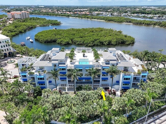 Building Photo - 1 S Coastal Way Unit 202