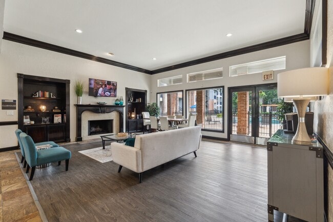 Photo - Lexington Apartments