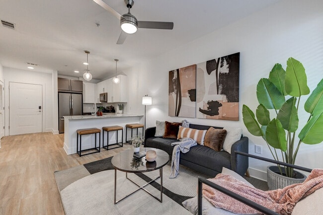 Building Photo - 308 Gibson St SE Unit ID1376620P