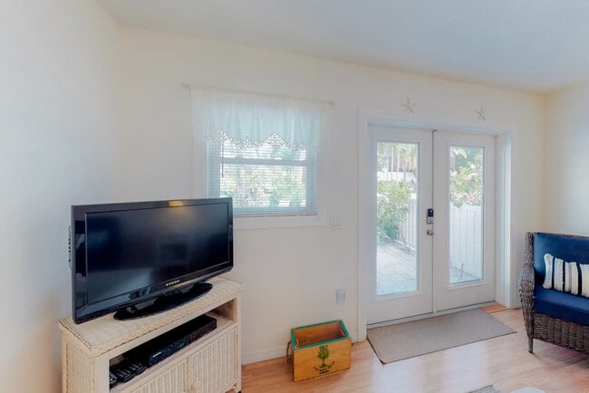 Photo - 207 75th St Unit SI ID1591380P