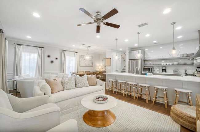 Photo - 587 Patina Blvd Unit SI ID1462119P