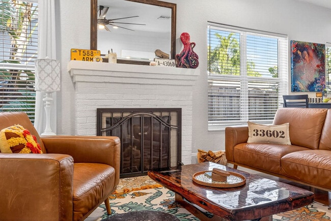 Photo - 2705 N Poplar Ave Unit SI ID1466151P