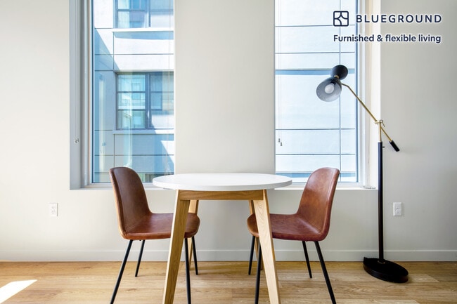 Photo - 11011 NE 9th St Unit FL4-ID124