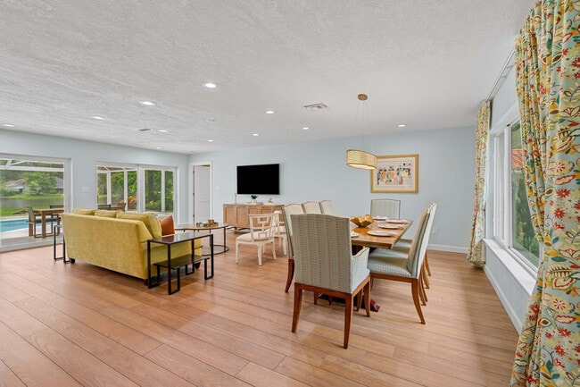 Photo - 2218 Kings Lake Blvd Unit SI ID1504169P