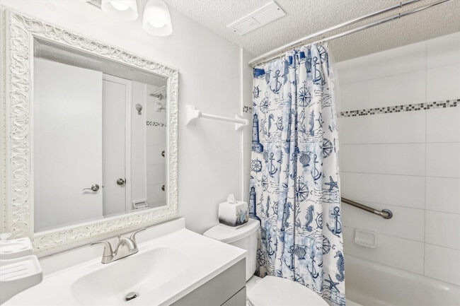 Photo - 880 Jimmy Buffett Mem Hwy Unit FL3-ID1259091P