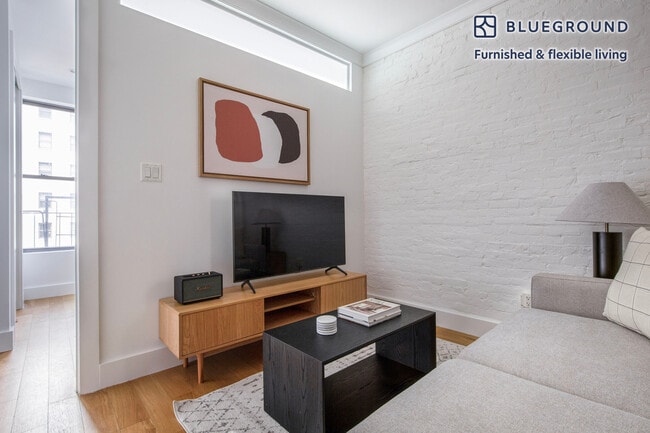 Photo - 403 E 69th St Unit FL3-ID1518