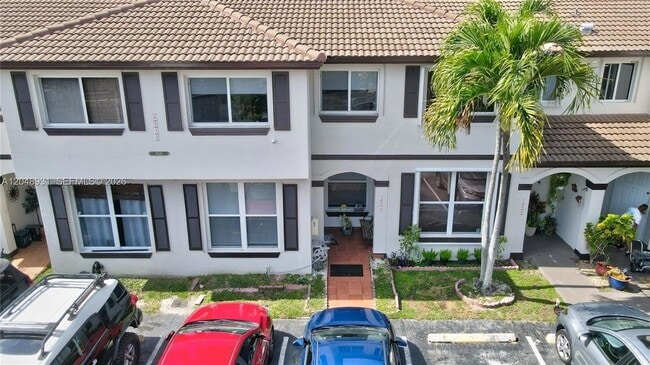 Building Photo - 8535 SW 152nd Ave Unit 204