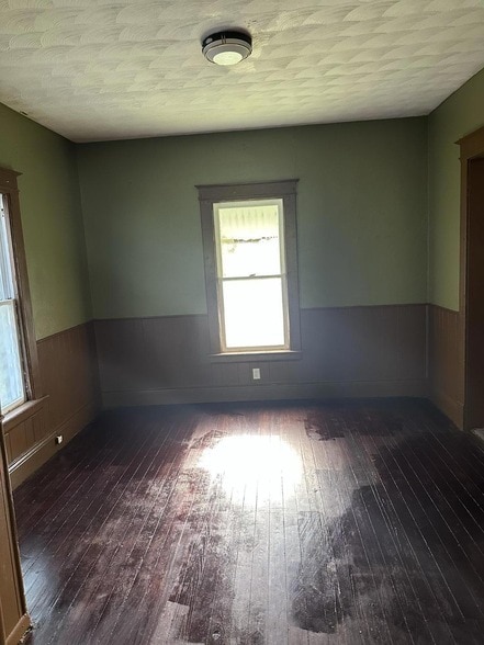 Photo - 642 Berry St