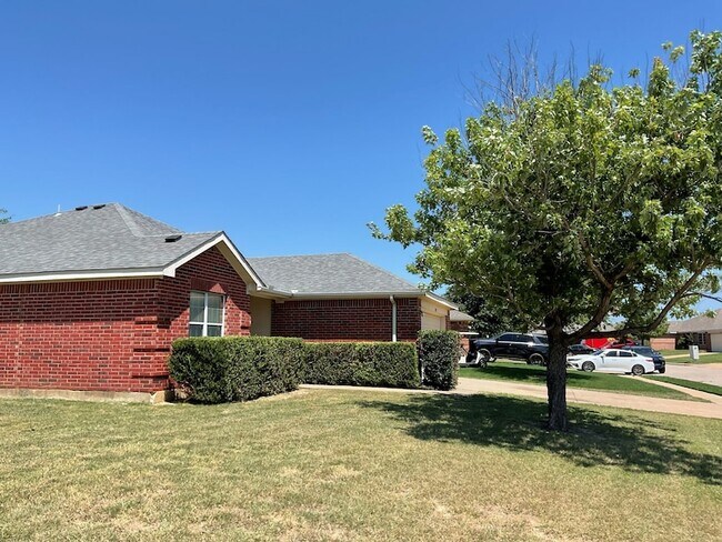 Photo - 1001 Stockton Dr