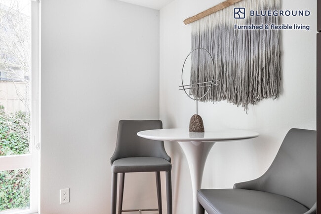 Photo - 10595 Main St Unit FL4-ID715