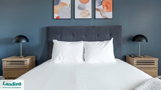 Photo - 1071 Clayton Ln Unit M1403