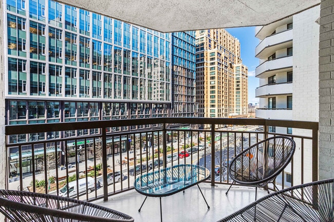 Photo - 1221 S Eads St Unit FL5-ID1056572P