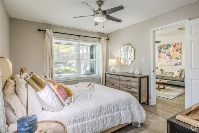 1BR, 1BA - 600SF - Bedroom - Morningside Courts