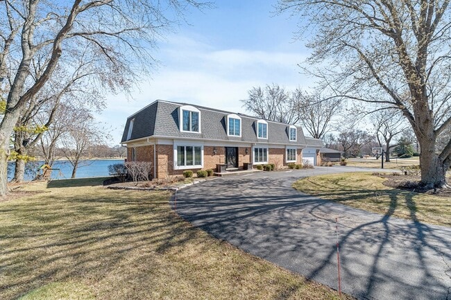 Building Photo - 2419 Cumberland Cir