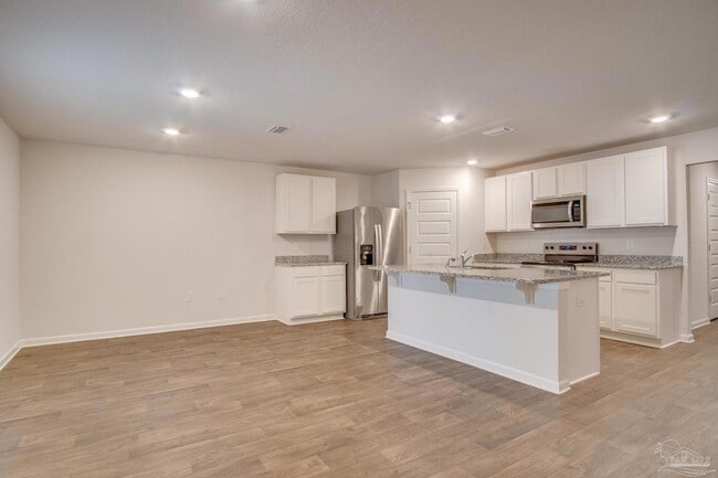 Photo - 7408 Oak Lake Blvd