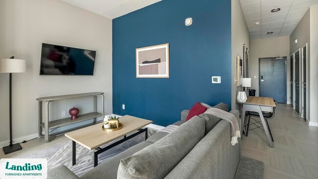 Photo - 600 19th St N Unit 207.1409896