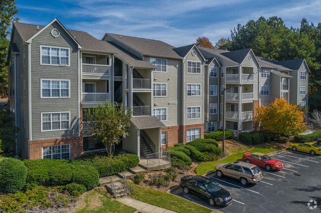 1359 Beaver Ruin Rd - Ellington Woods