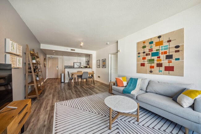 Photo - 388 Beale St Unit SI FL11-ID354755P