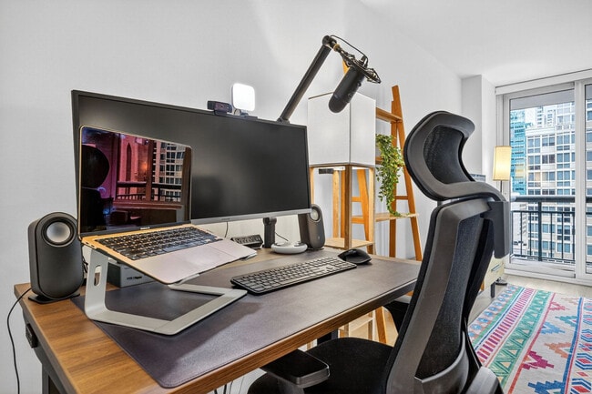 Photo - 68 W 37th St Unit SI FL20-ID1311281P