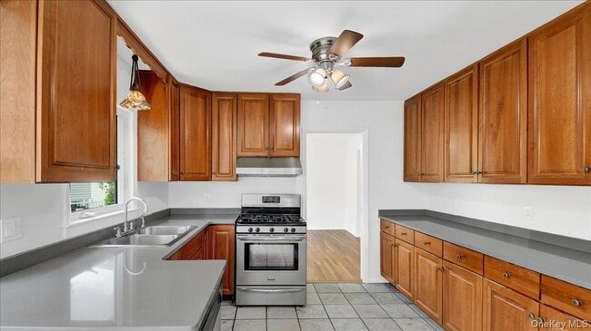Photo - 118 Van Etten Blvd