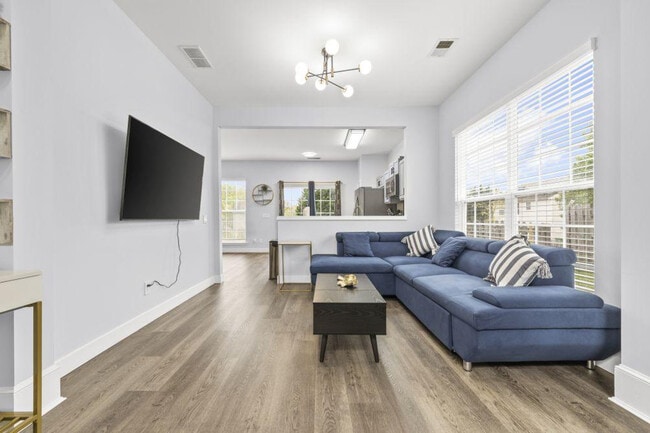 Photo - 2408 Deberry Ct Unit ID1265948P