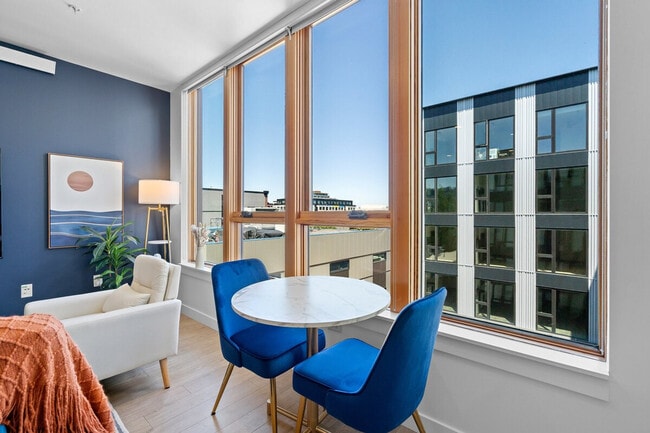 Photo - 1315 NW 19th Ave Unit ID1317377P