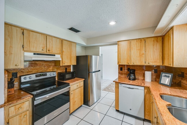 Photo - 4261 Pearl Harbor Dr Unit SI ID1546170P