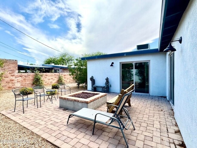 Photo - 222 N Norton Ave