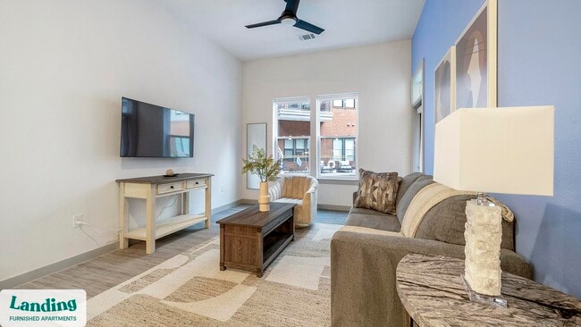 Photo - 3706 Goodwin Ave Unit 171