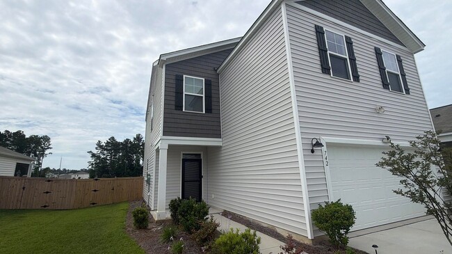 Photo - 742 Ladywood Dr