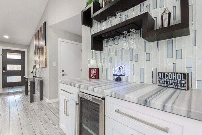 Photo - 5355 E Kings Ave Unit SI ID1558616P