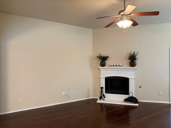 Photo - 313 Cherry Spring Dr