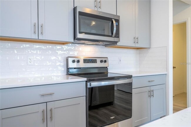 Photo - 4549 Burrowing Owl Lp