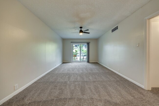 Photo - 2601 Bellefontaine St Unit A203