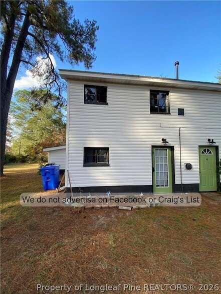Building Photo - 201 Country Club Dr Unit 3