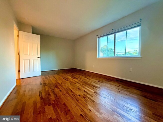 Photo - 12053 Hallandale Terrace