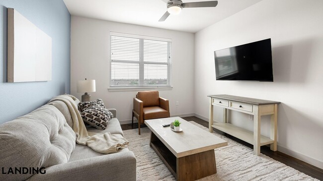 Photo - 255 Williamsburg Pkwy Unit K308