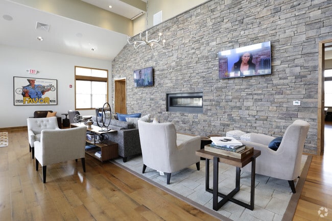 Photo - Madison Farms (0381)